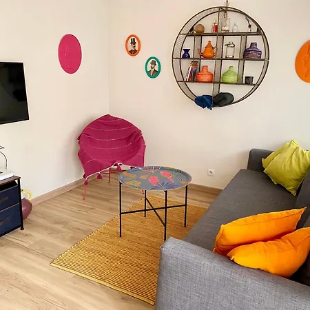 Apartmán Seaside In Steps From Beaches With Private Patio *